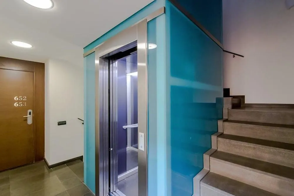 Suites Barcelona Center 0*,