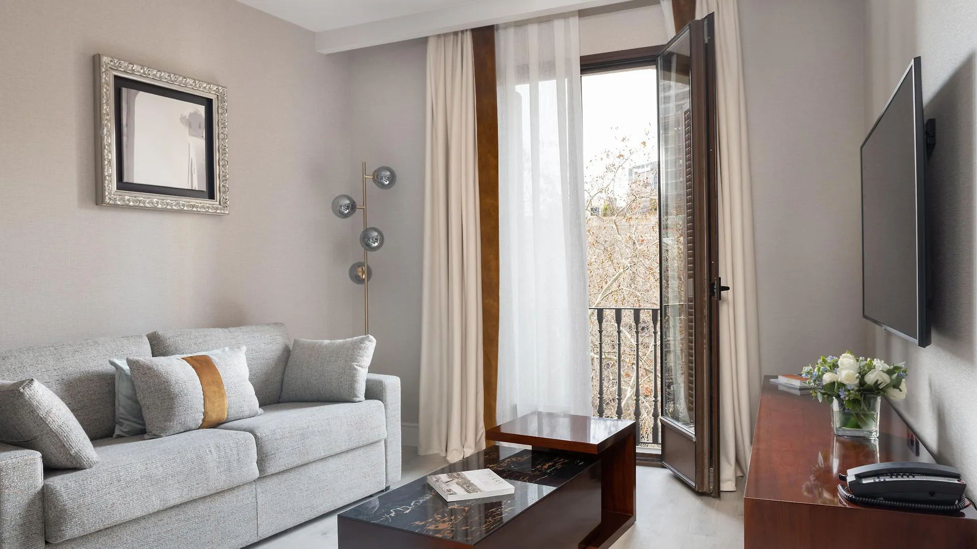 Suites Barcelona Center